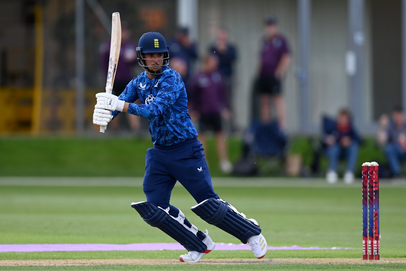 Mohammed's Blast best proves too rapid for Foxes