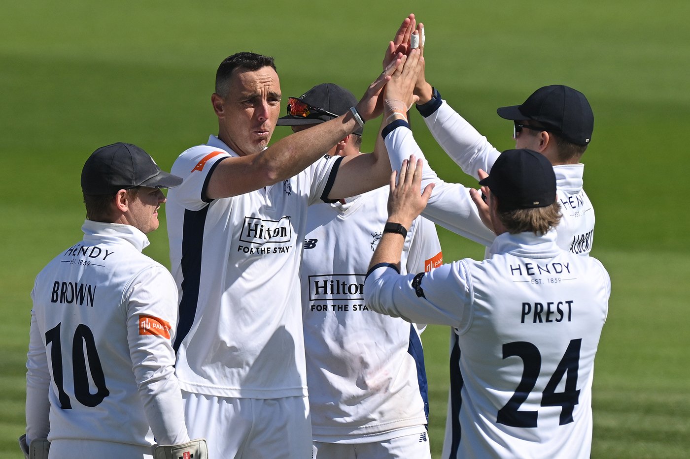 Abbott, Potgieter give Hampshire hope of rare season win