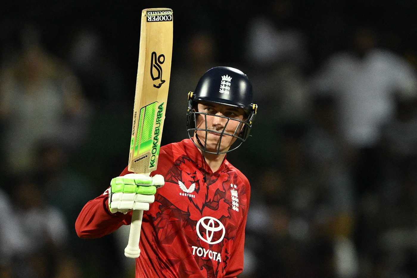 Tom Banton puts first-class career on hold with new Somerset deal