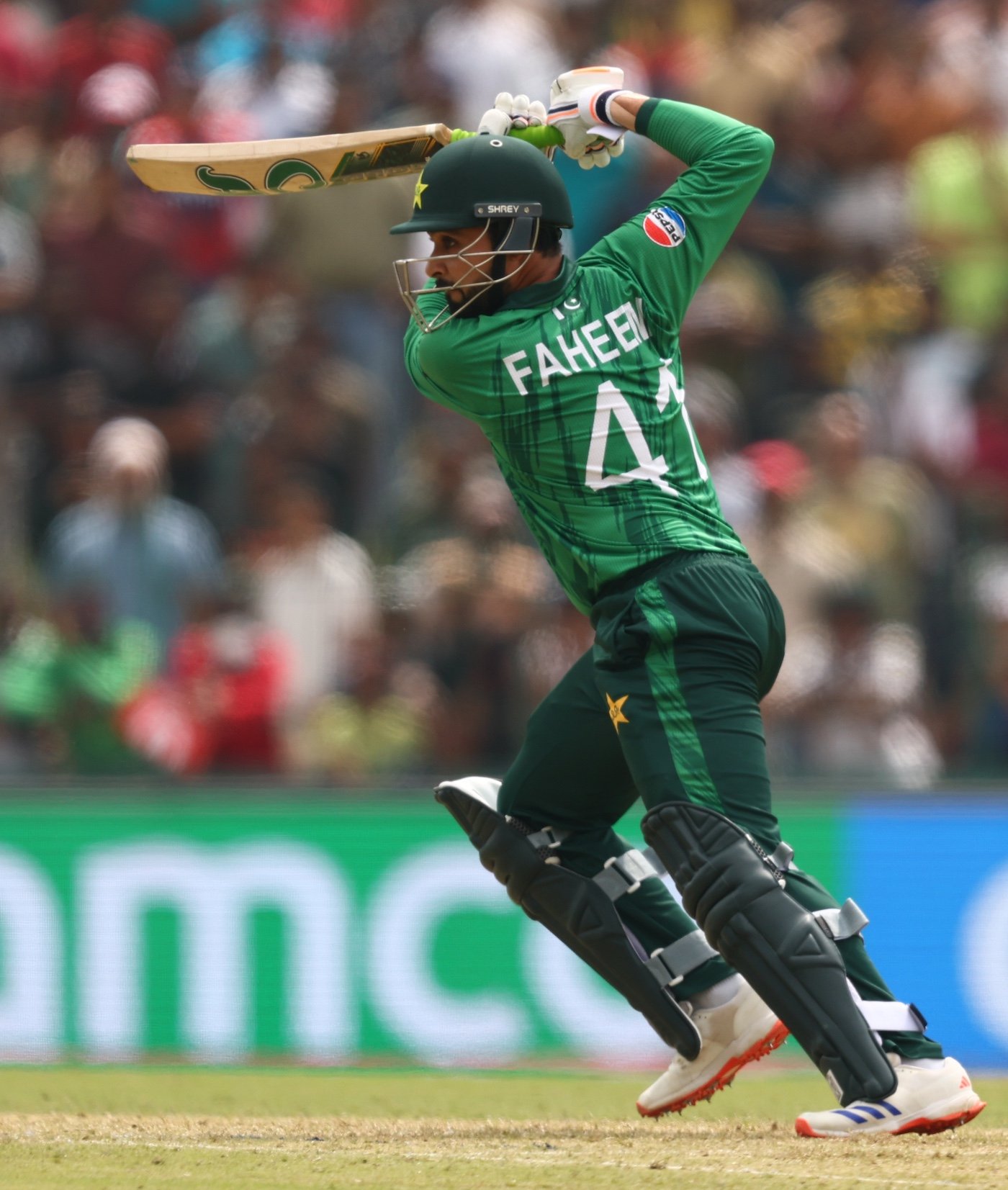 Faheem Ashraf signed to fill Will Sutherland-shaped void at Yorkshire
