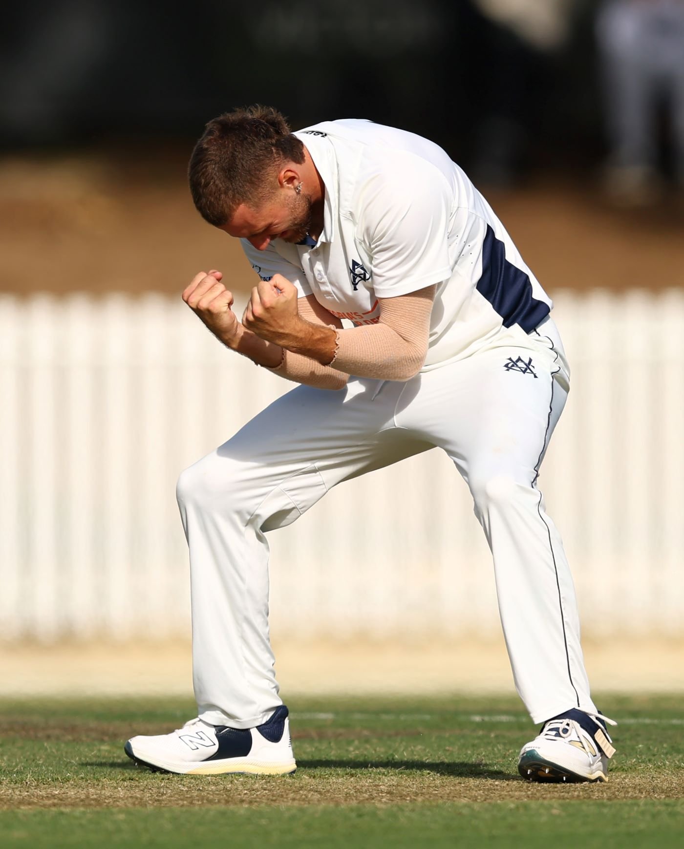 O'Neill leads annihilation as Nottinghamshire thrive between the showers