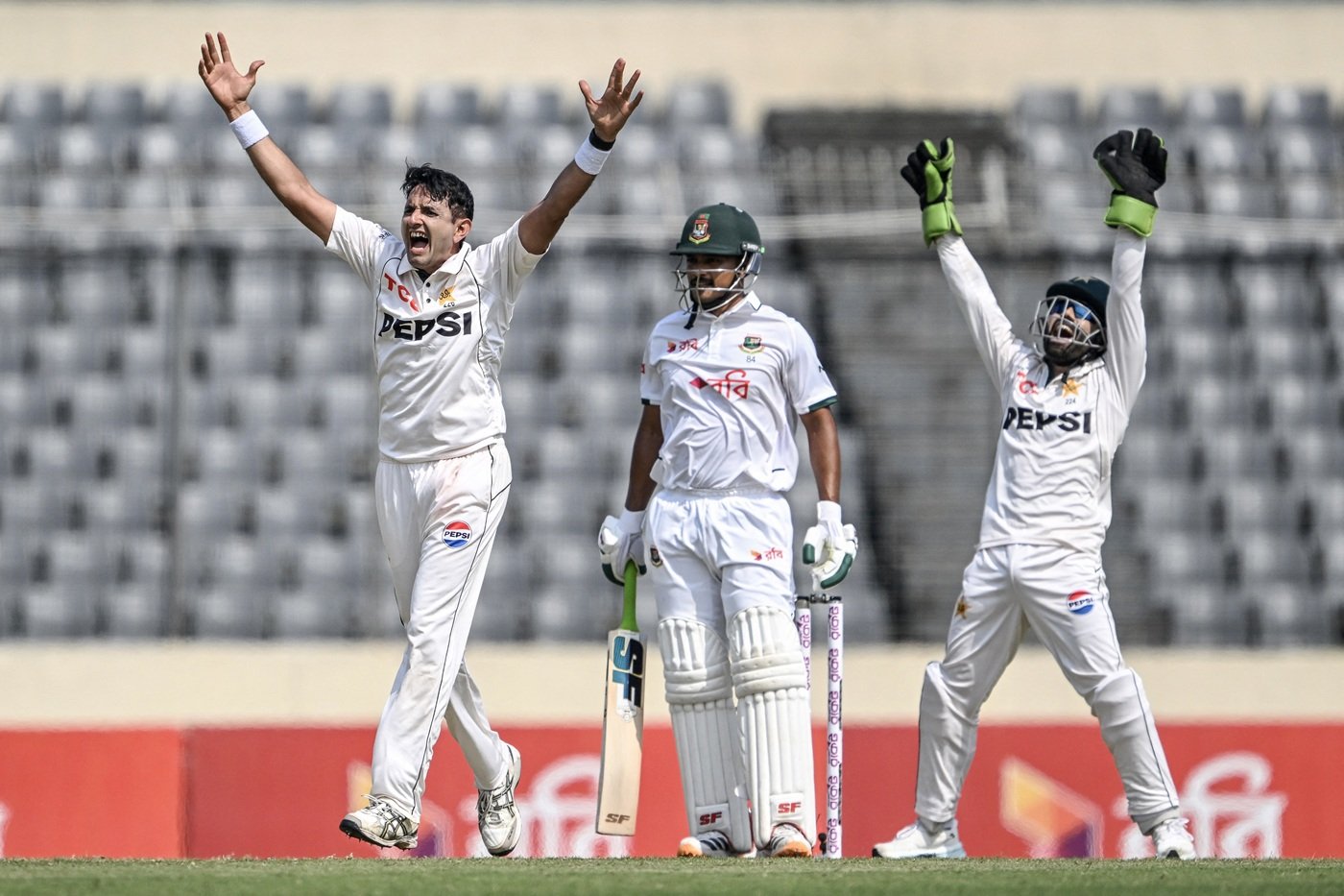'We were a bit unlucky' - Abbas defends Pakistan's decision to bowl first