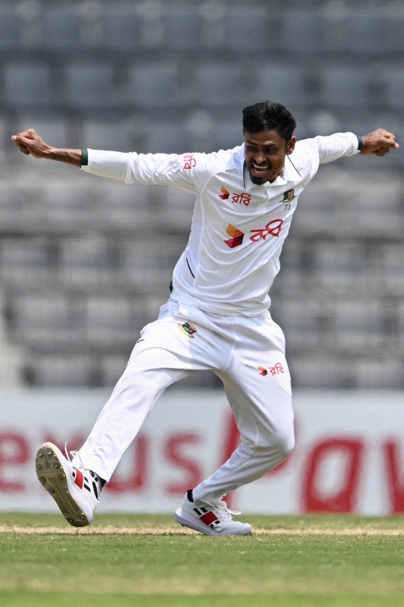 Rizwan and Agha resist but Bangladesh on course for 2-0 sweep