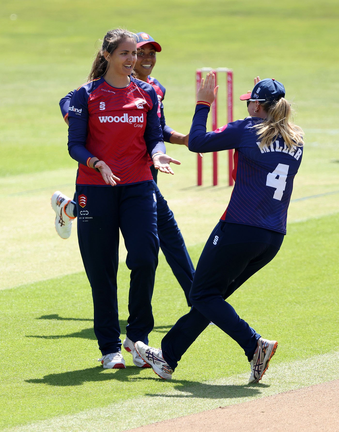 Macleod, Griffith storm to victory for Essex