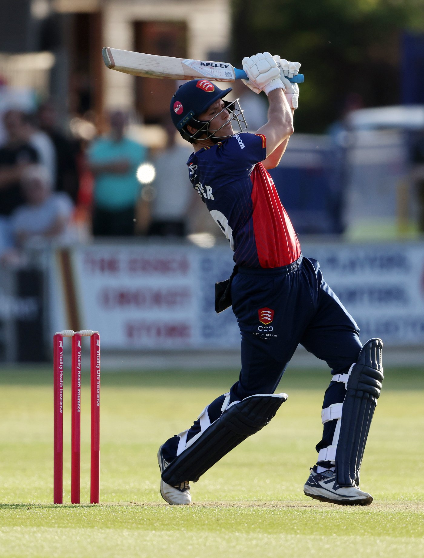 Simpson the best as Sussex power past Essex