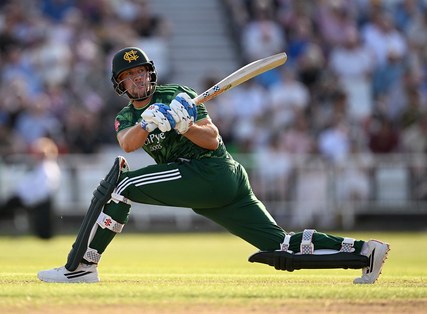 Munsey, Haynes lay platform as Notts continue winning form