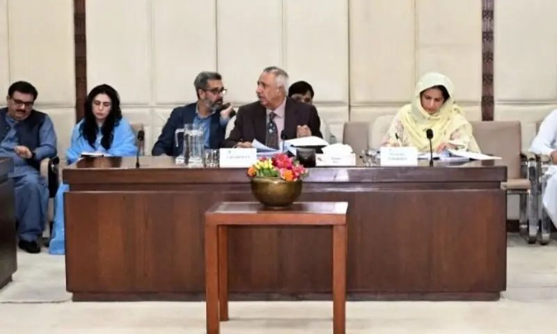 Senate panel seeks info on use of Pakistan Railways premises by ‘influencers’