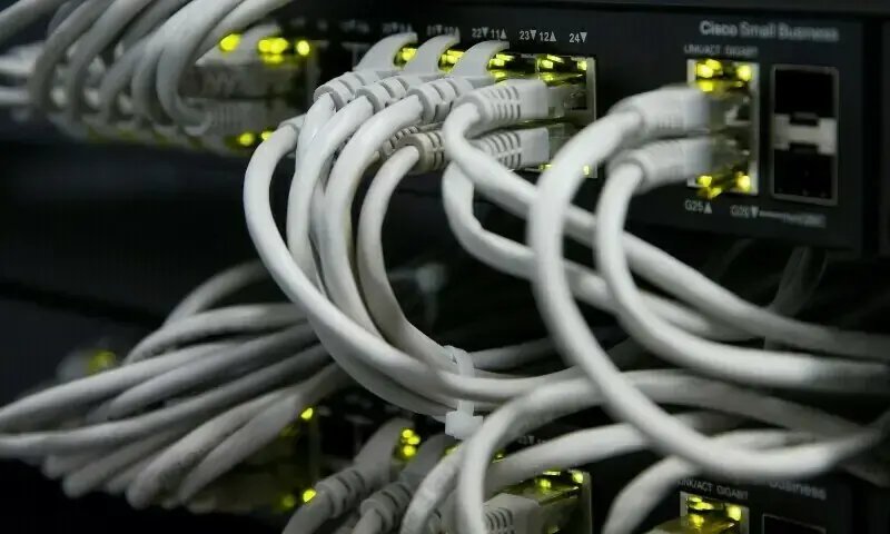 Lawmakers decry slow internet in NA, across country