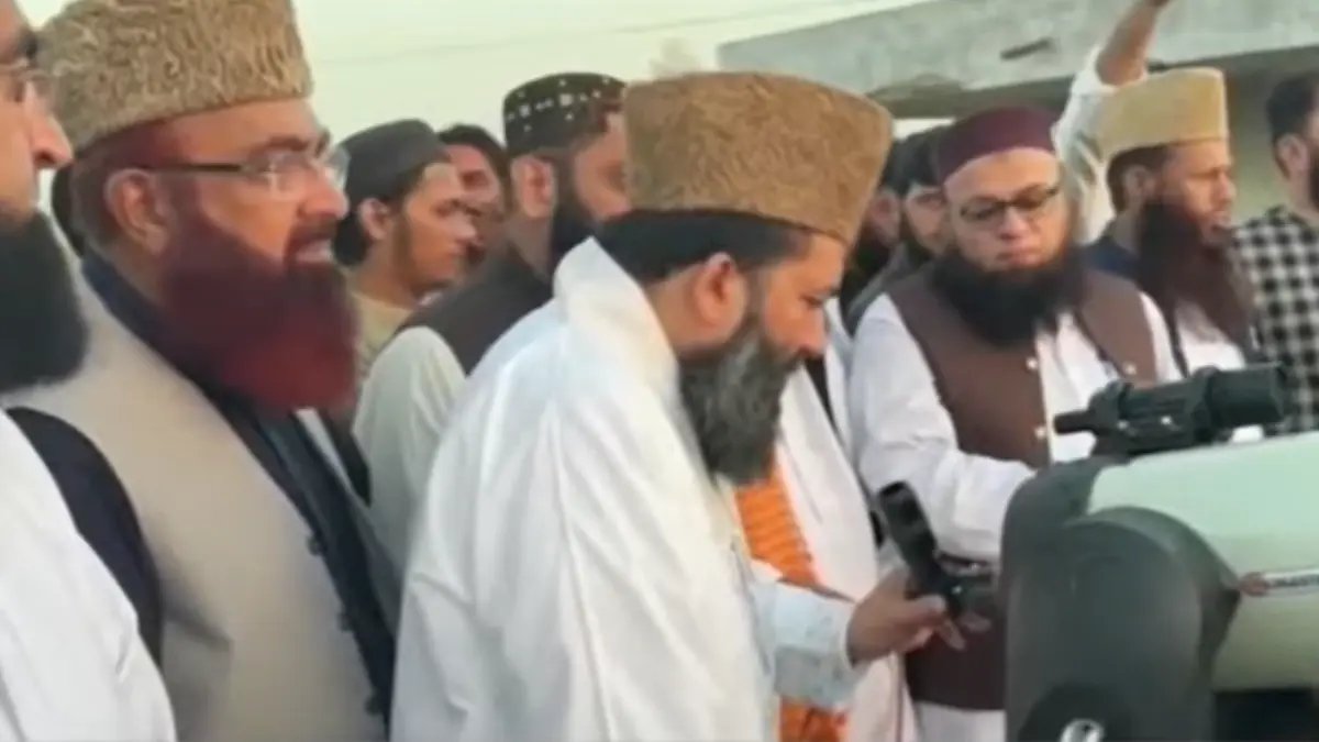 Ruet-i-Hilal Committee meets to sight Zilhaj moon