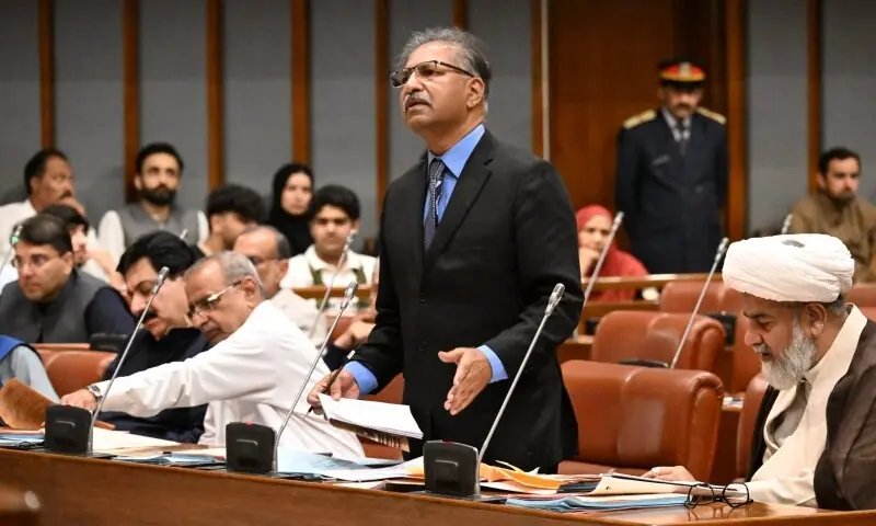 PTI warns of ‘moral collapse’ over treatment of political detainees