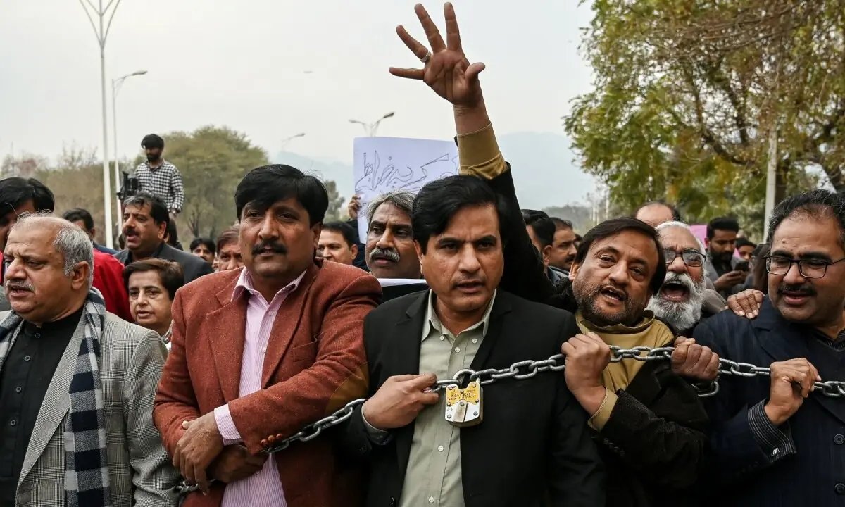 Journalists’ convention wants review of media laws contrary to Article 19