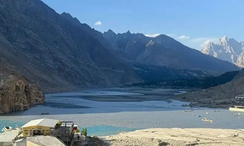 Heavy silt deposits give illusion Attabad is ‘drying up’