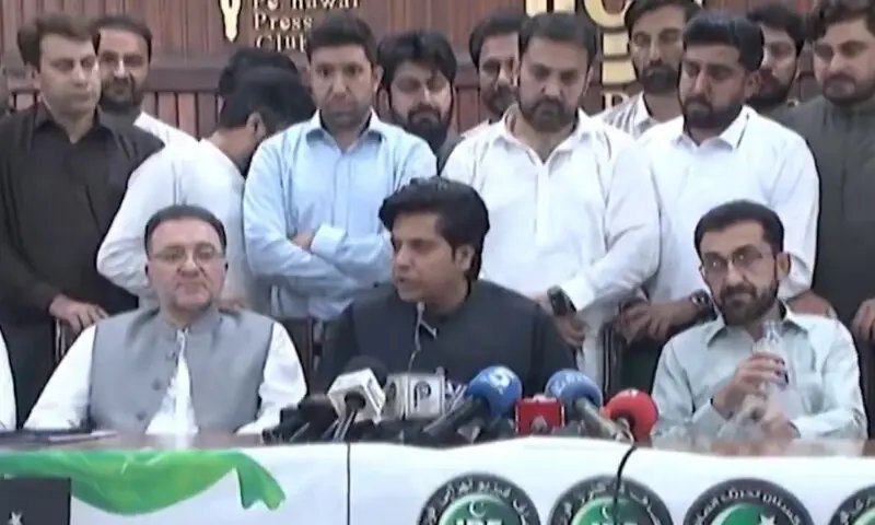 Centre denying Imran proper medical care, alleges minister