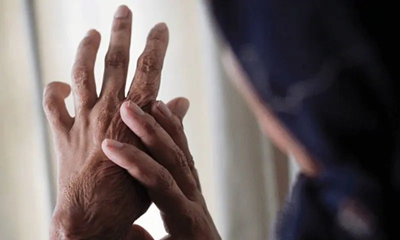 Female doctor injured in acid attack at Quetta hospital; suspect killed in encounter