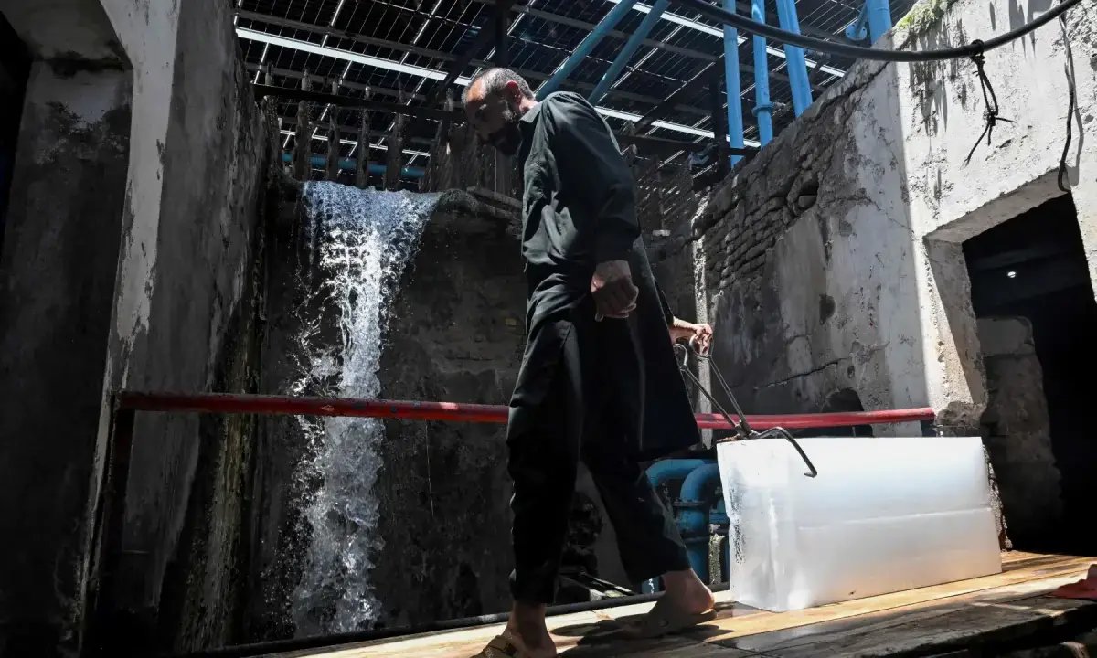 In pictures: Heatwave grips Pakistan as temperatures cross 40°C