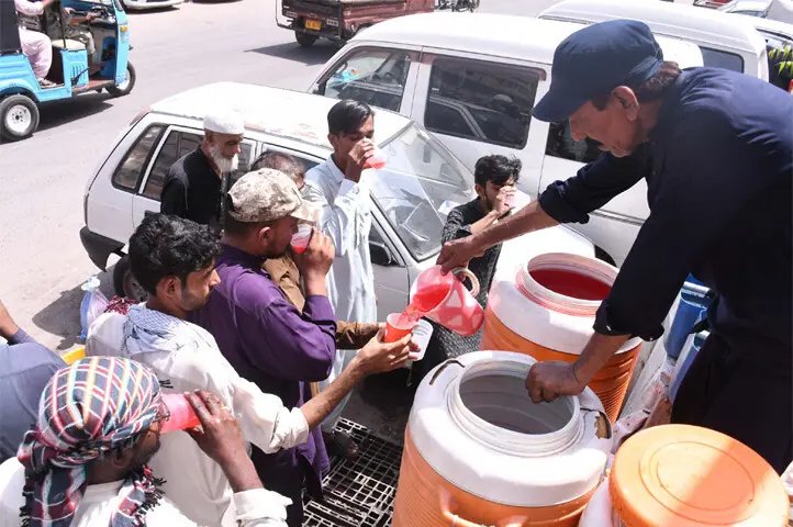 Karachi’s ‘feels-like’ index touches 48°C