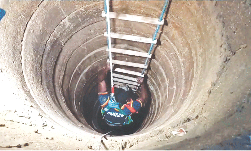 Wasa MD among three booked after two workers die in sewer line in Bahawalpur