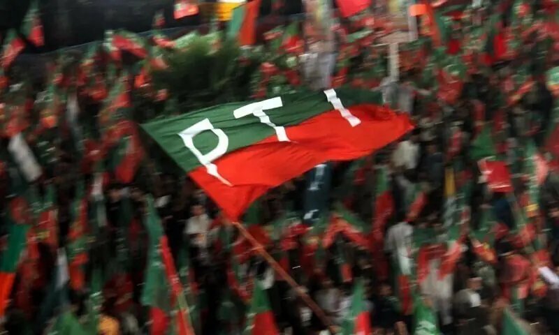 PTI leaders asked to silence colleagues ‘airing dirty laundry’