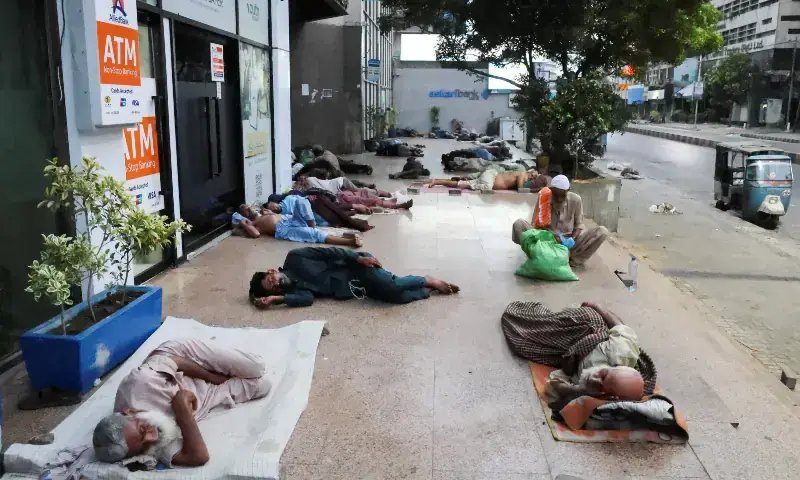 Oppressive heat and humidity drain Karachi’s life and energy