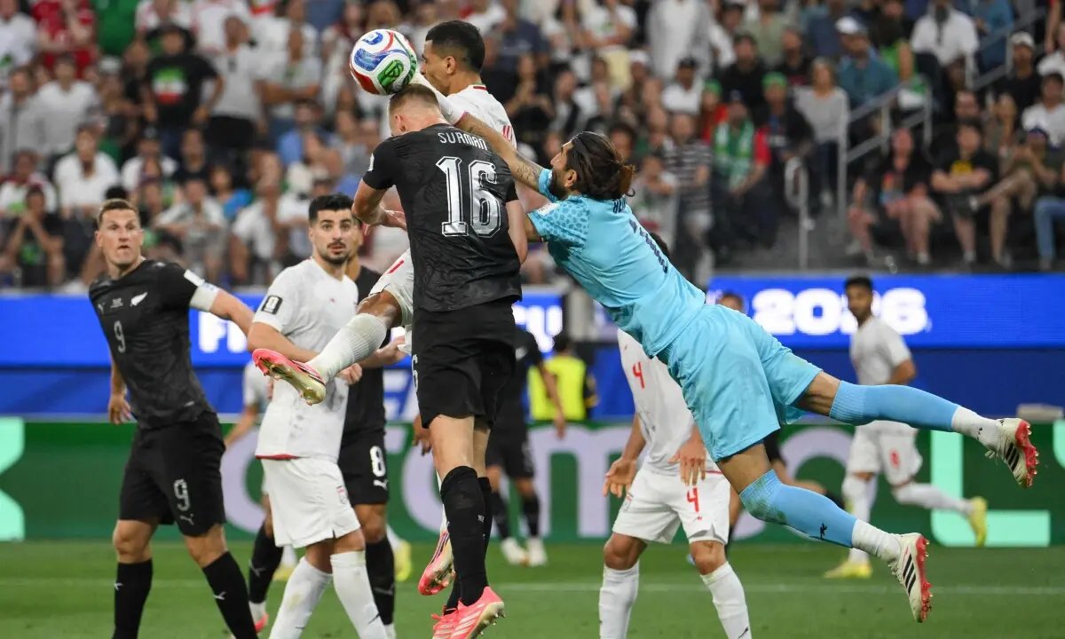 Iran begin fraught FIFA World Cup with 2-2 New Zealand draw