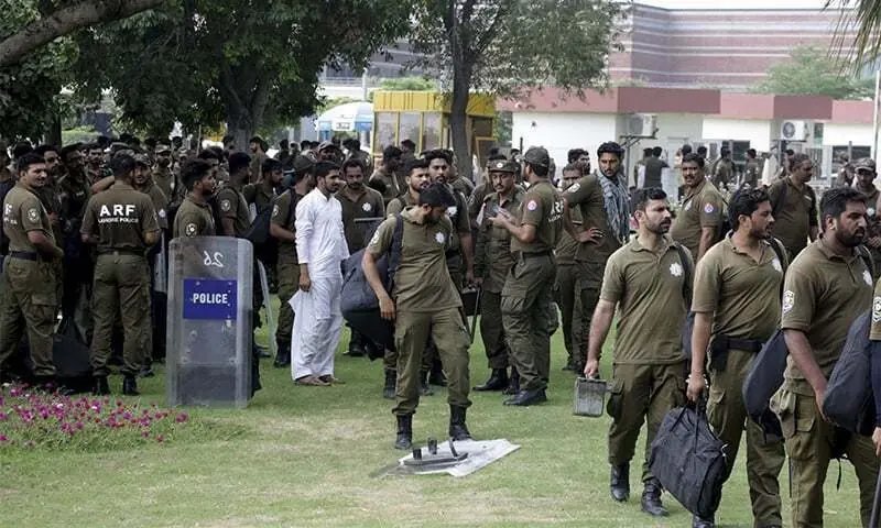 Hafizabad DPO changed after ‘row with MPA’s son over office toilet use’