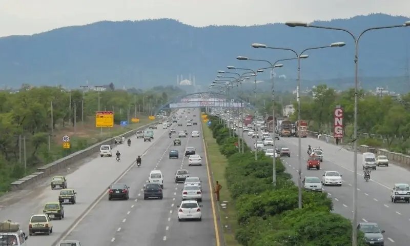 Naqvi performs groundbreaking of multi-billion dual carriageway along Islamabad Expressway