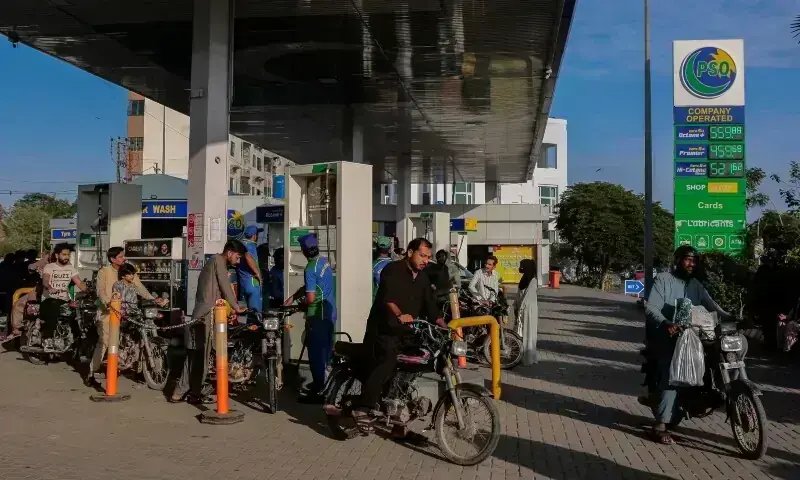 PM Shehbaz announces reduction in prices of petrol by Rs74, diesel by Rs67
