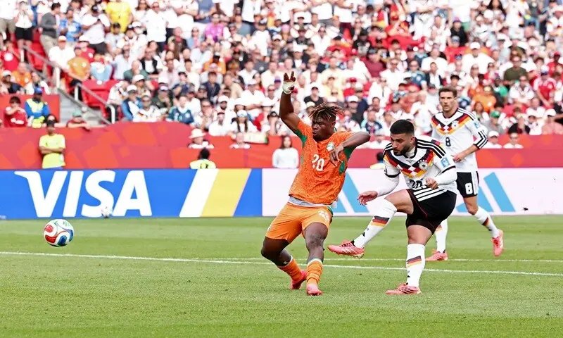 Germany come from behind to beat Ivory Coast and reach World Cup last 32
