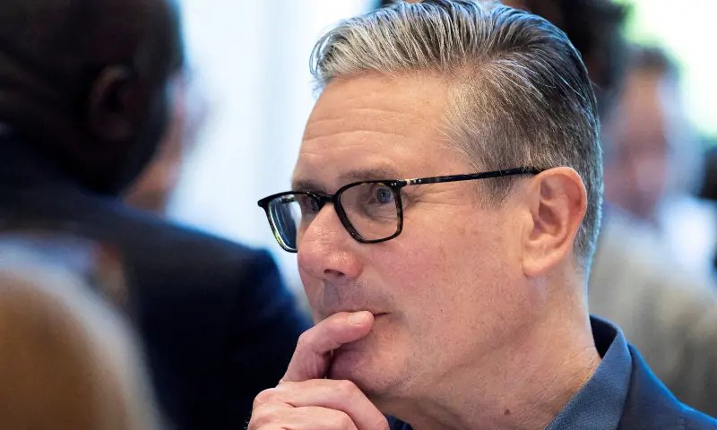 UK PM Starmer mulling 'political realities': senior minister
