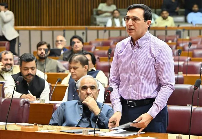 NA speaker Ayaz Sadiq ‘restores’ airing of PTI speeches