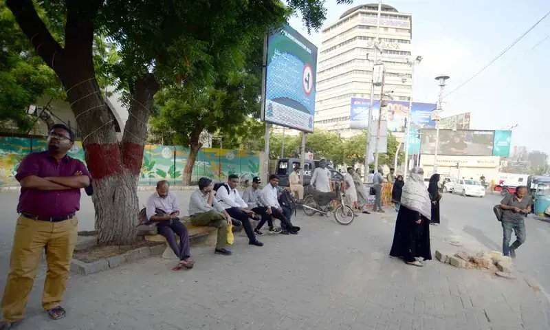 Relief for Karachiites as transporters call off strike after four days