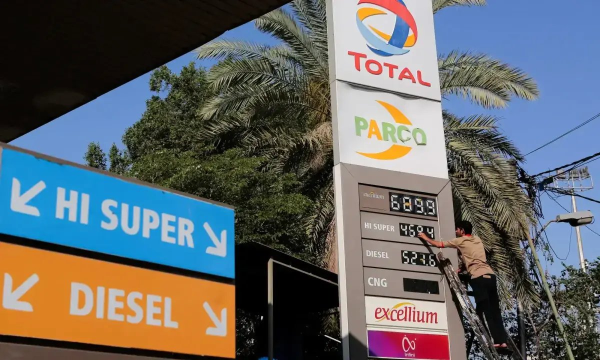 Weekly oil pricing mechanism to stay
