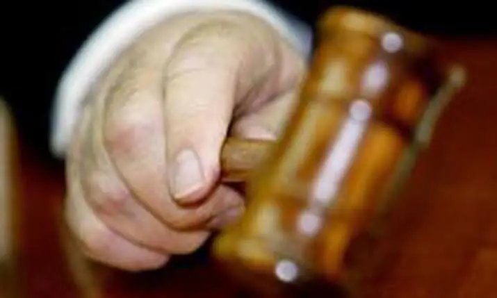 Final notice issued to Islamabad DIG in PTI protest case