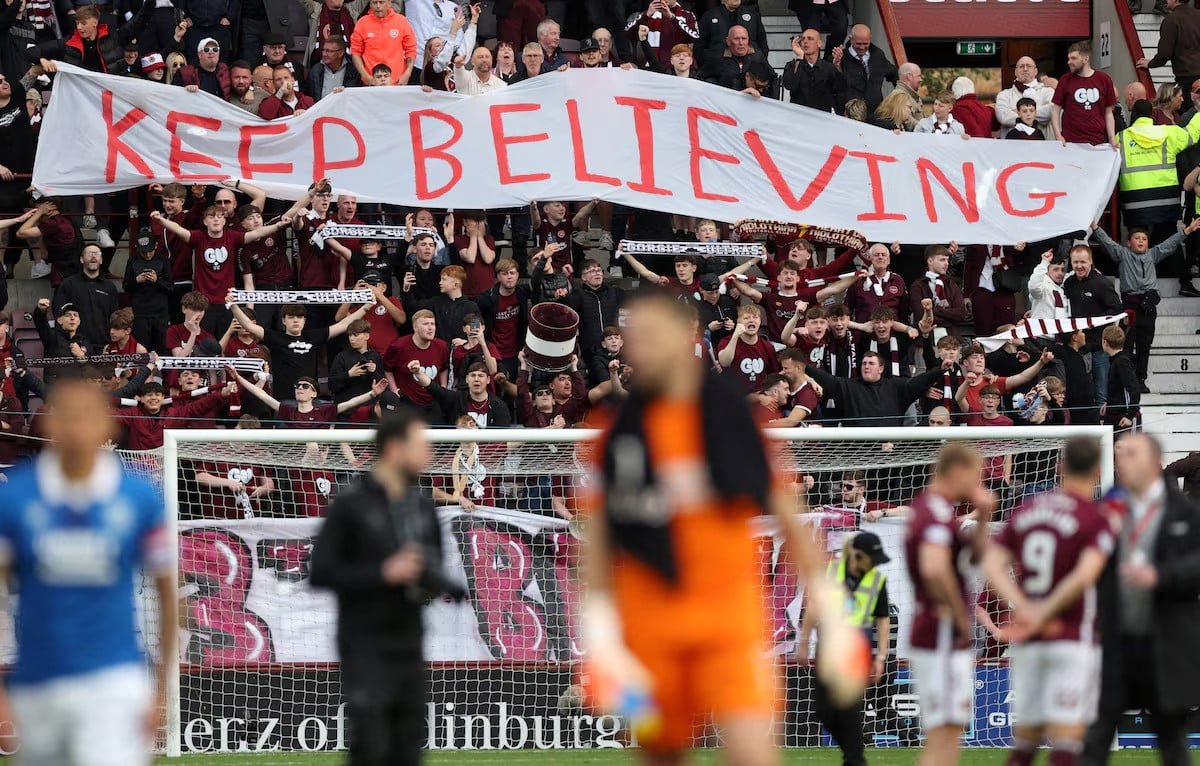 Hearts held to offer Celtic hope in Scottish title race