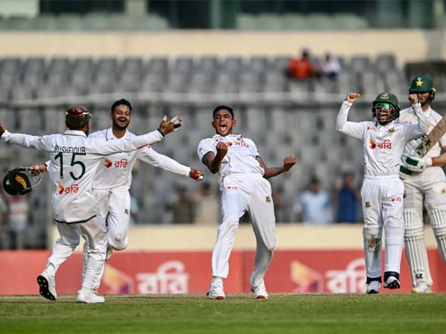 Bangladesh hammer Pak in Dhaka Test