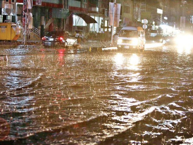 Post-rain filth sparks public health fears