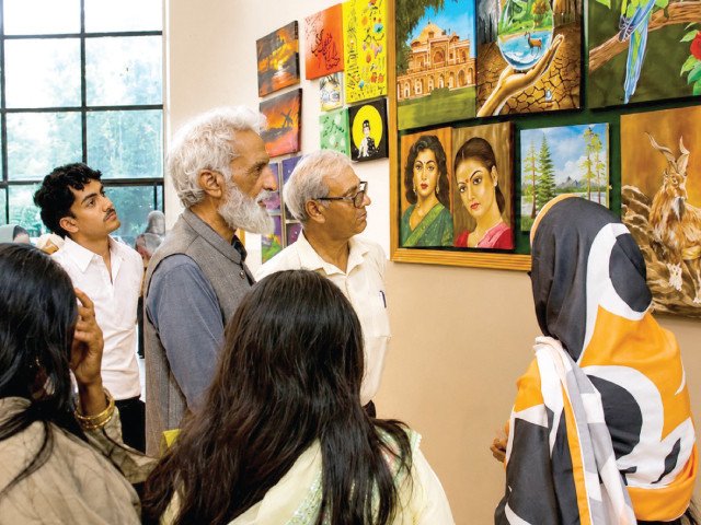 Exhibit highlights Hazara's artistic talent