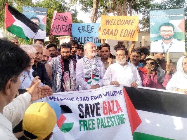 Edhi arrives home after release from Israeli detention