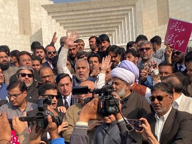 From roar to whimper: opposition protest fizzles