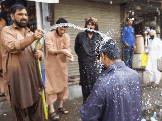 Heatwave persists across country