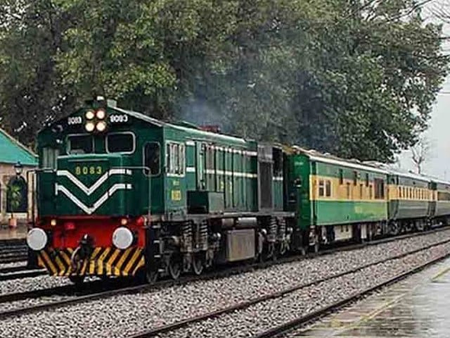 Awam Express gets upgraded second rake