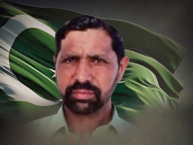 Civilian sacrifices life stopping suicide bomber