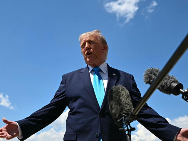 Trump says Iran talks 'on borderline'