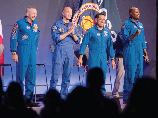 NASA taps US, Italian astronauts for Artemis mission