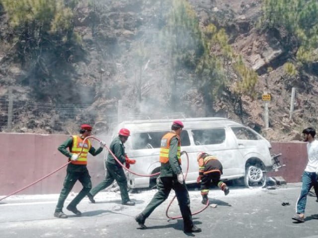 10 perish in MurreeExpressway accident