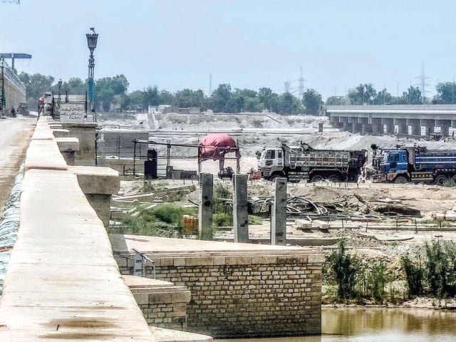 44 of 66 Sukkur Barrage gates replaced