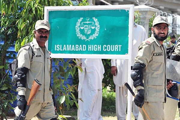 Banks can't freeze accounts sans legal grounds, rules IHC