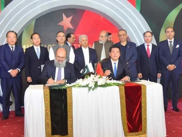 Pakistan, Vietnam discuss PTA to cut tariffs