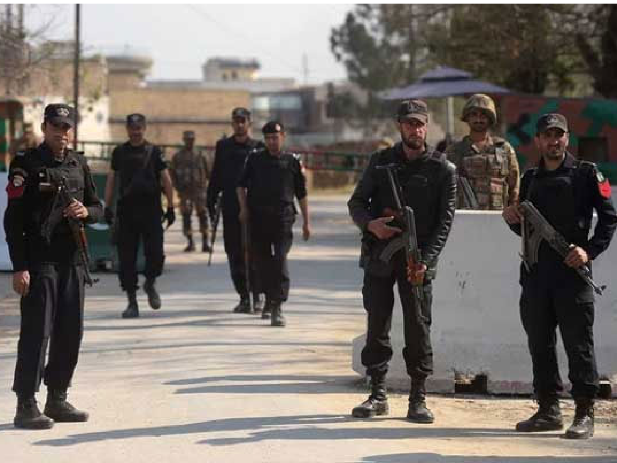 9 suspected terrorists killed, four CTD officials martyred in Balochistan gunbattle