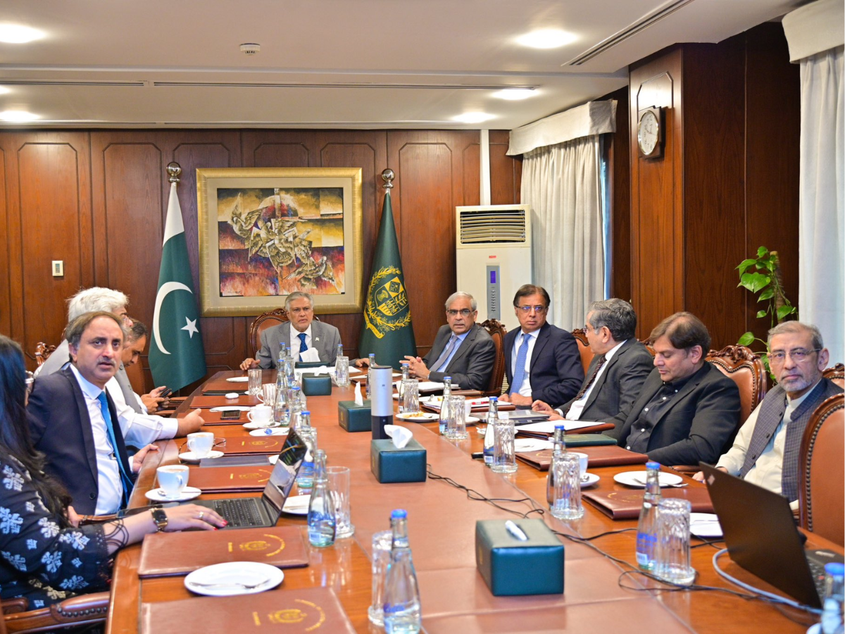DPM Dar chairs meeting on tax policy proposals for forthcoming budget